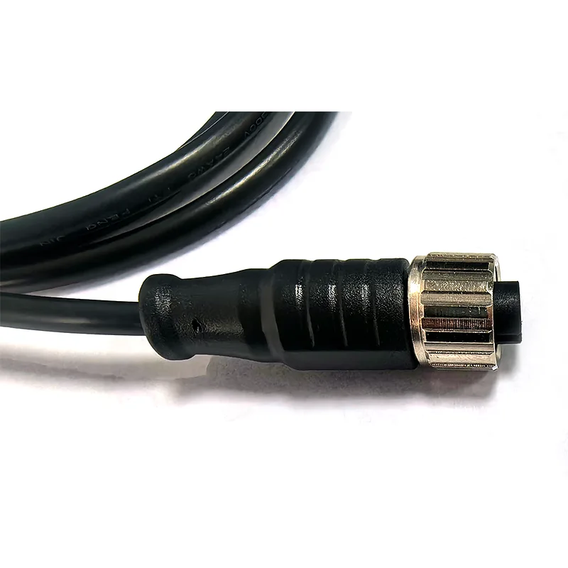 M12 コネクタを備えた特殊な産業用途のワイヤー ハーネス